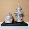 Bougie borne incendie et casque de pompier (sans mèche) argent