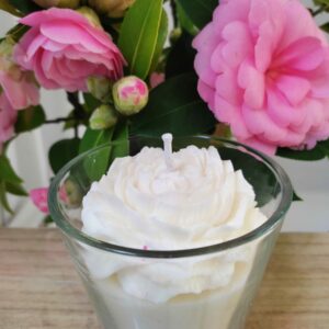 Bougie fleur blanche dans sa verrine