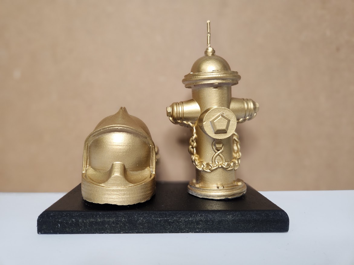Bougie casque de pompiers doré et borne d'incendie dorée Bougie borne à incendie doré et son casque de pompier doré