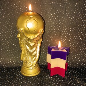 Bougie coupe du monde de foot et sa bougie bleu blanc rouge étoiles