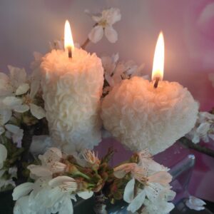 Bougies cœur et colonne florales