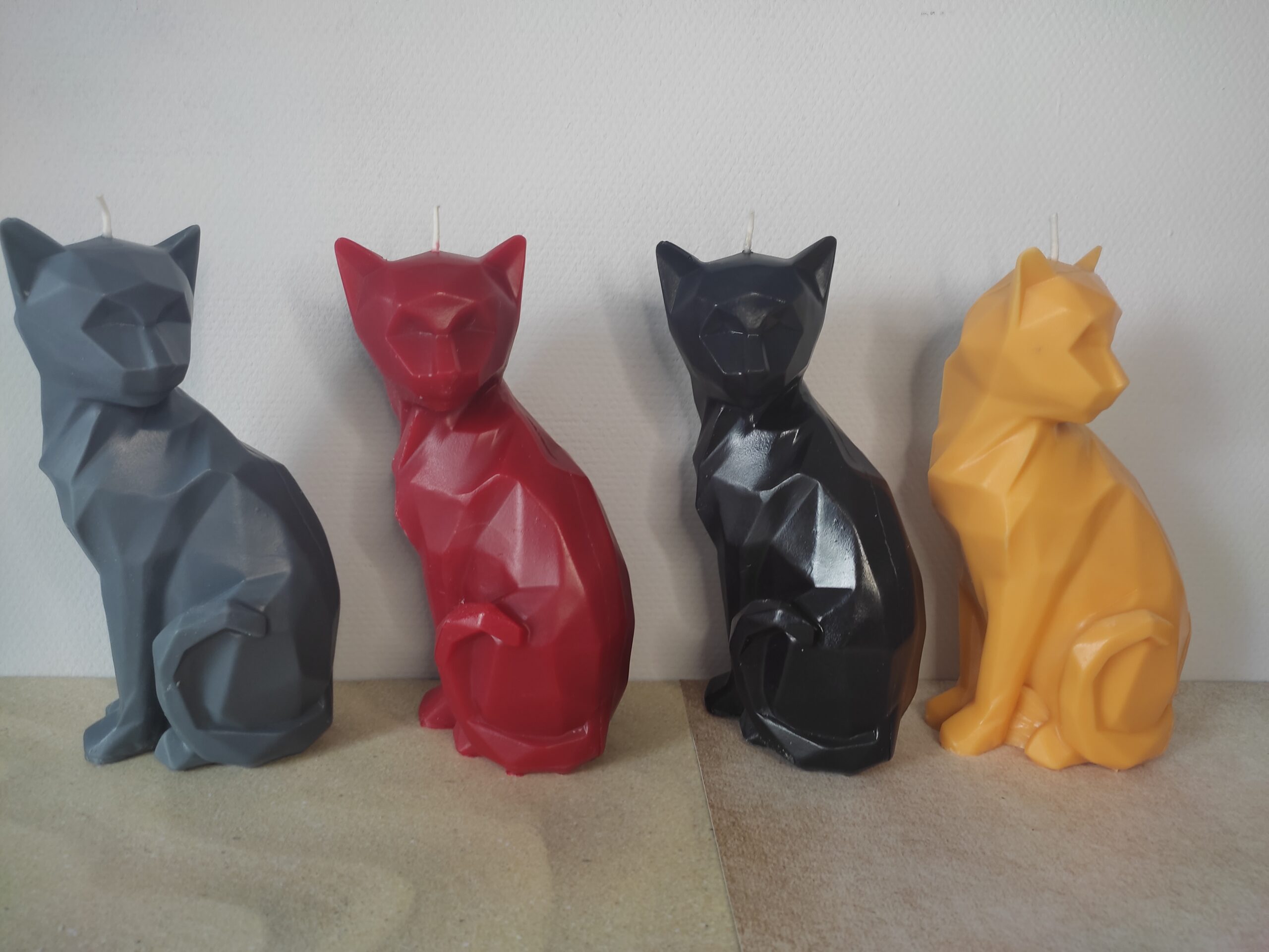 Bougies chats couleurs