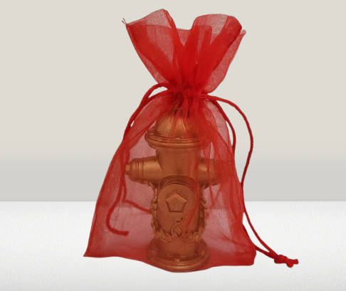 Bougie borne incendie dans son sac en organza rouge