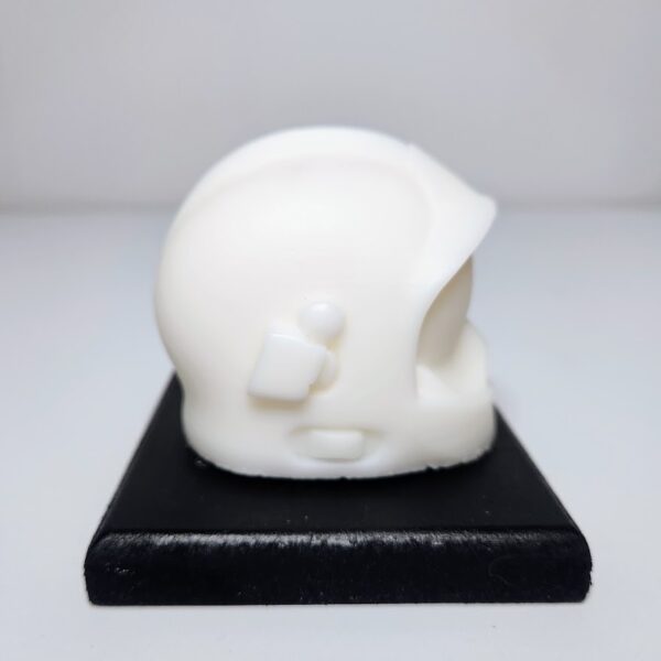 casque de pompier blanc en cire